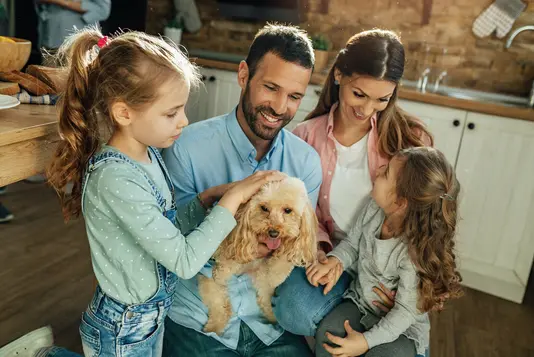 Familie mit Hund